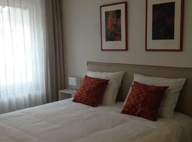 Comfort Aan Zee Guestrooms Готель типу 
